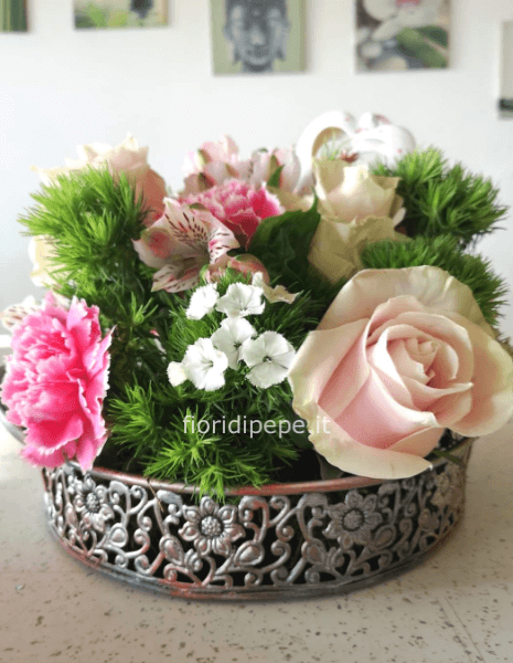 Centrotavola su base in ferro anticato